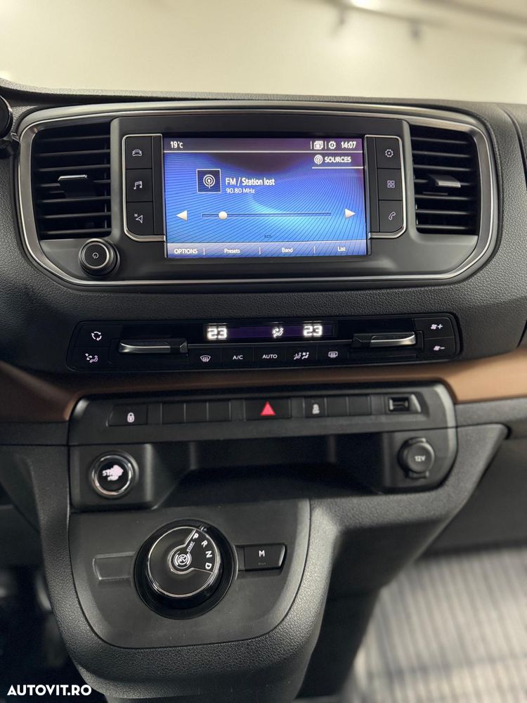 Toyota Proace 2,0-l-D-4D L1 (8-Si.) Autm. Verso Exclusive - 24