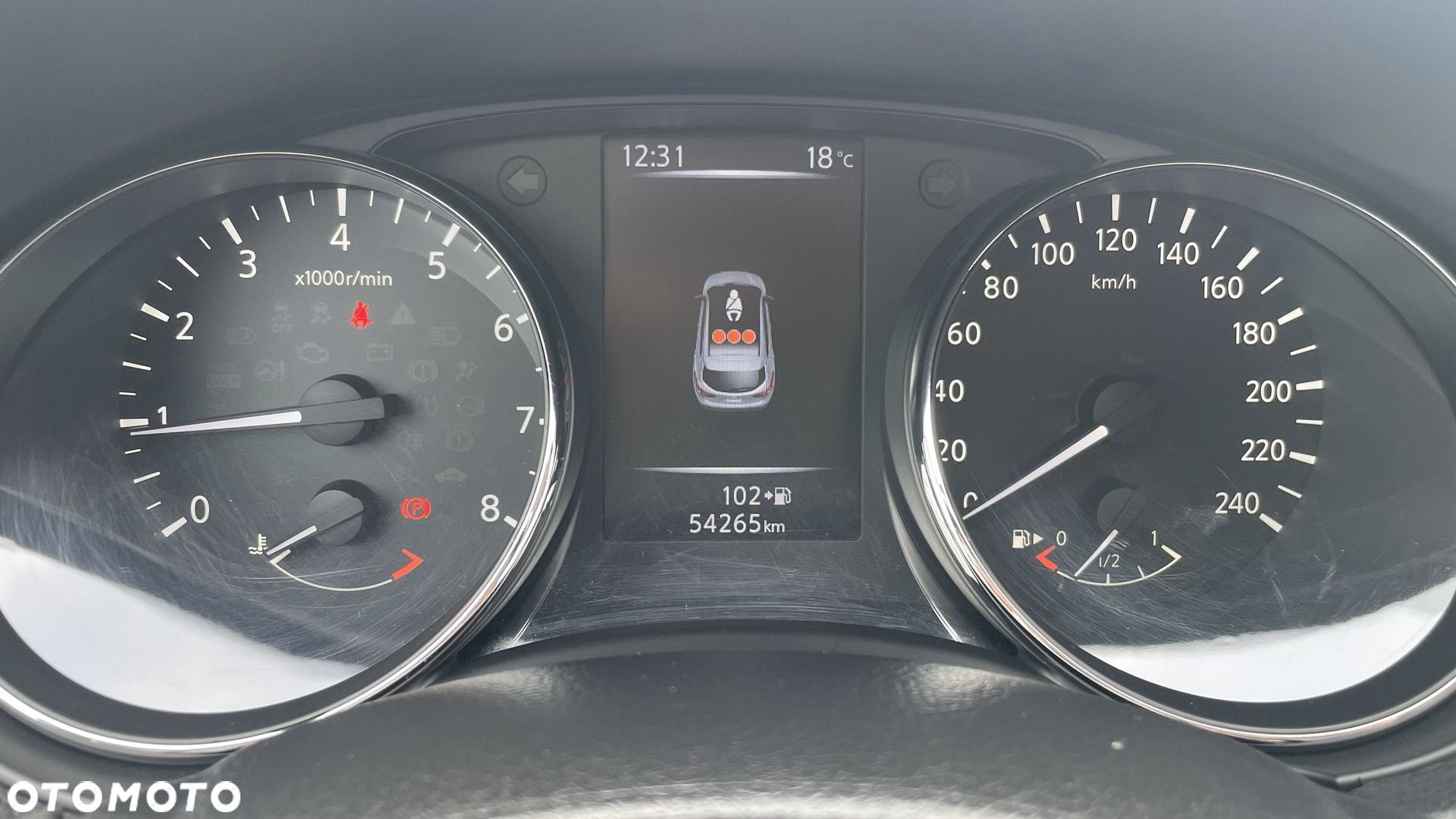 Nissan Qashqai 1.2 DIG-T Visia - 12
