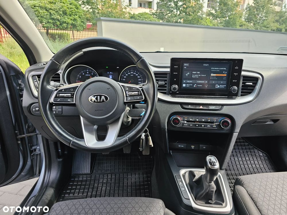 Kia XCeed 1.4 T-GDI L Business Line - 14