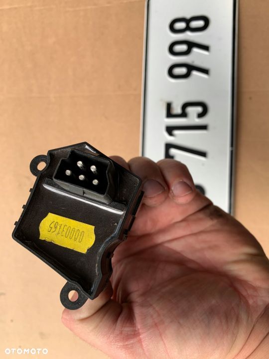 JEŻ OPORNICA DMUCHAWY NAWIEWU BMW E46 E39 E53 E83 - 3