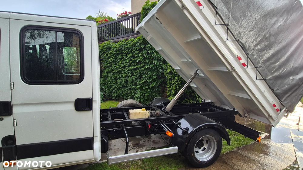 Iveco DAILY 35C11 - 18