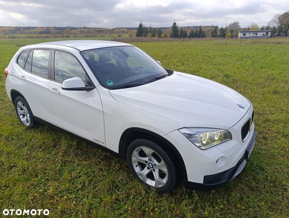 BMW X1 sDrive20i - 13