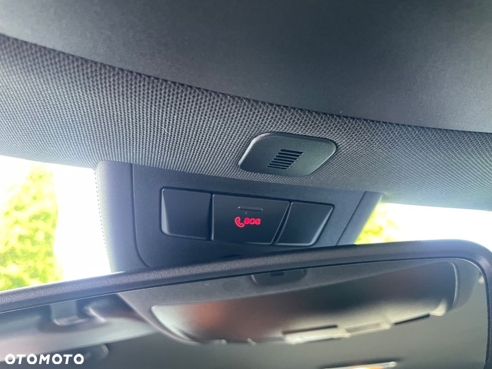 Mercedes-Benz Klasa A 180 7G-DCT - 27