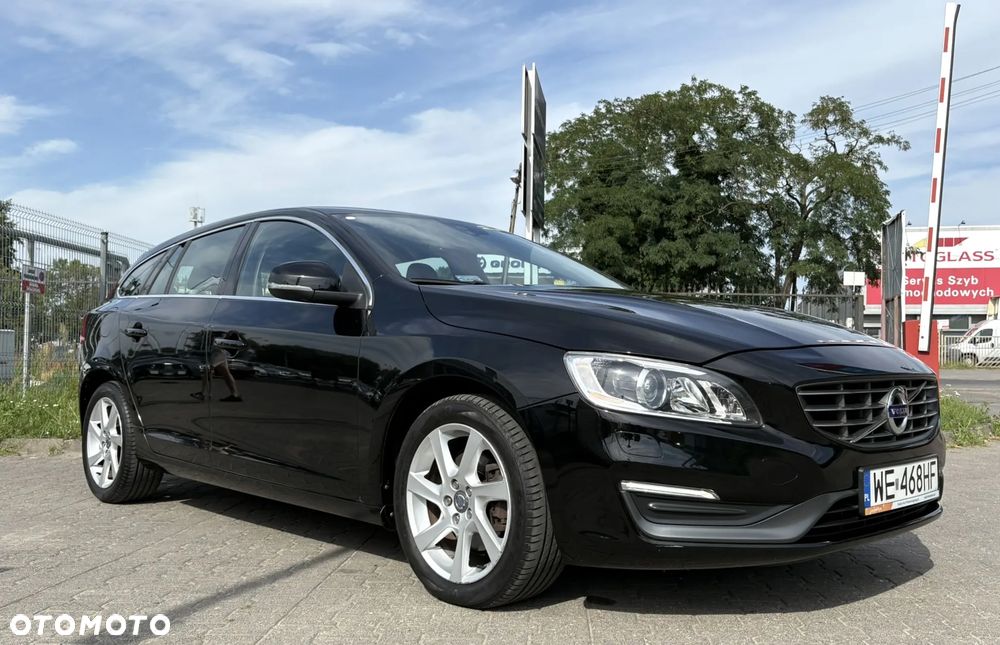 Volvo V60 T4 Momentum - 3
