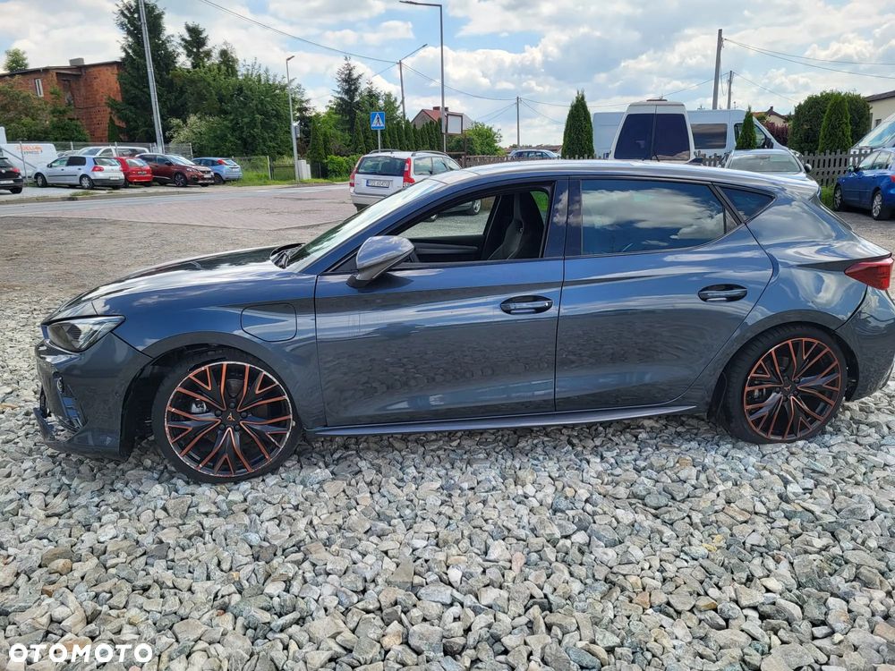Cupra Leon 1.5 e-Hybrid PHEV Tribe Edition DSG - 4