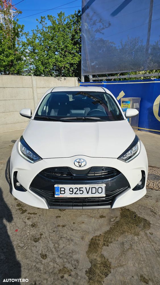 Toyota Yaris 1.5 VVT-i HSD Dynamic - 2