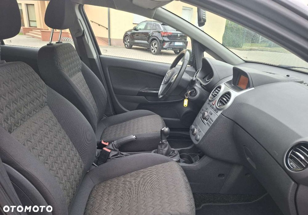 Opel Corsa - 13