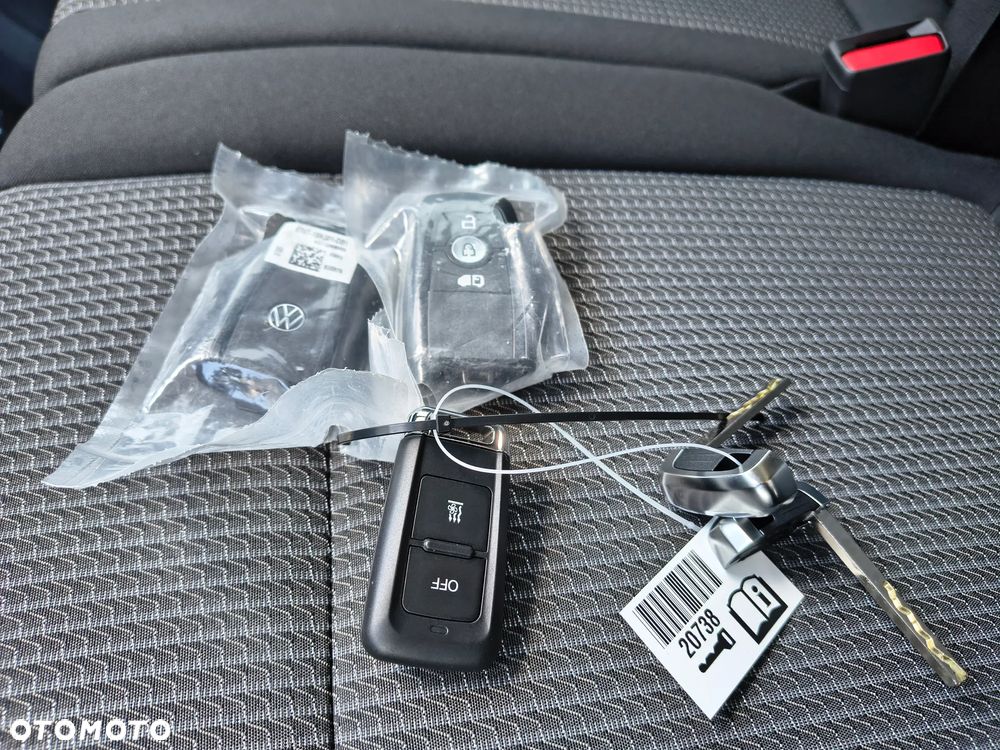 Volkswagen Transporter Kombi L2H1 N1 4Motion - 25