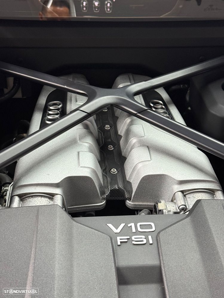 Audi R8 Coupé V10 5.2 FSI quattro S tronic - 8