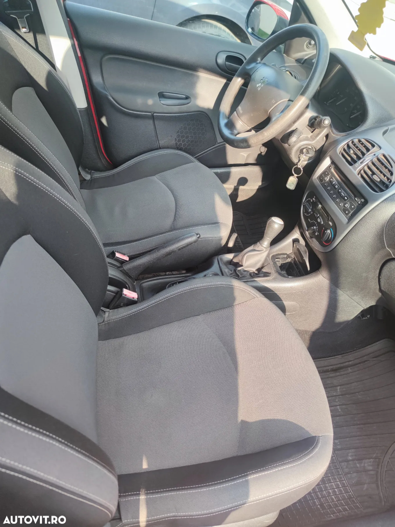 Peugeot 206 - 8