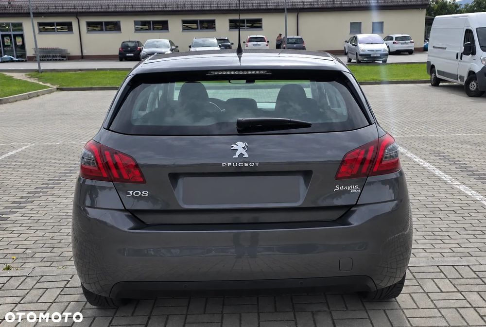 Peugeot 308 1.2 PureTech GPF Active S&S EAT8 - 8