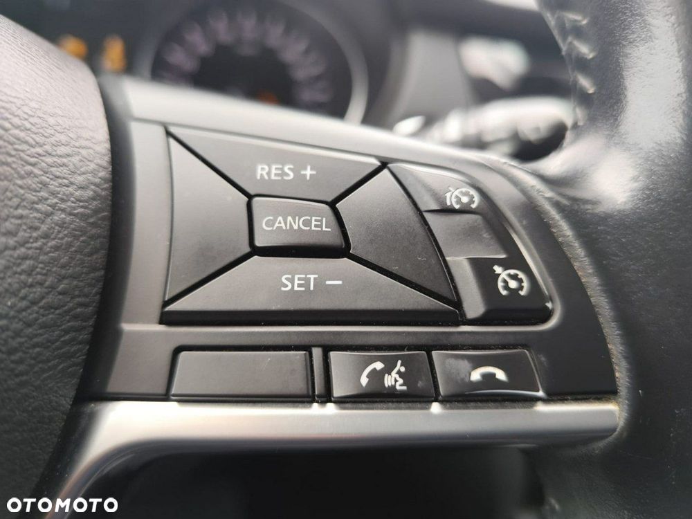 Nissan Qashqai 1.6 DIG-T Tekna+ - 17