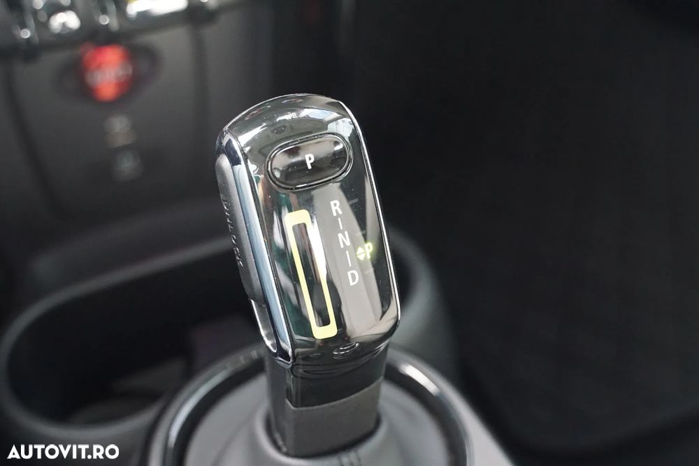 Mini Cooper SE - 9