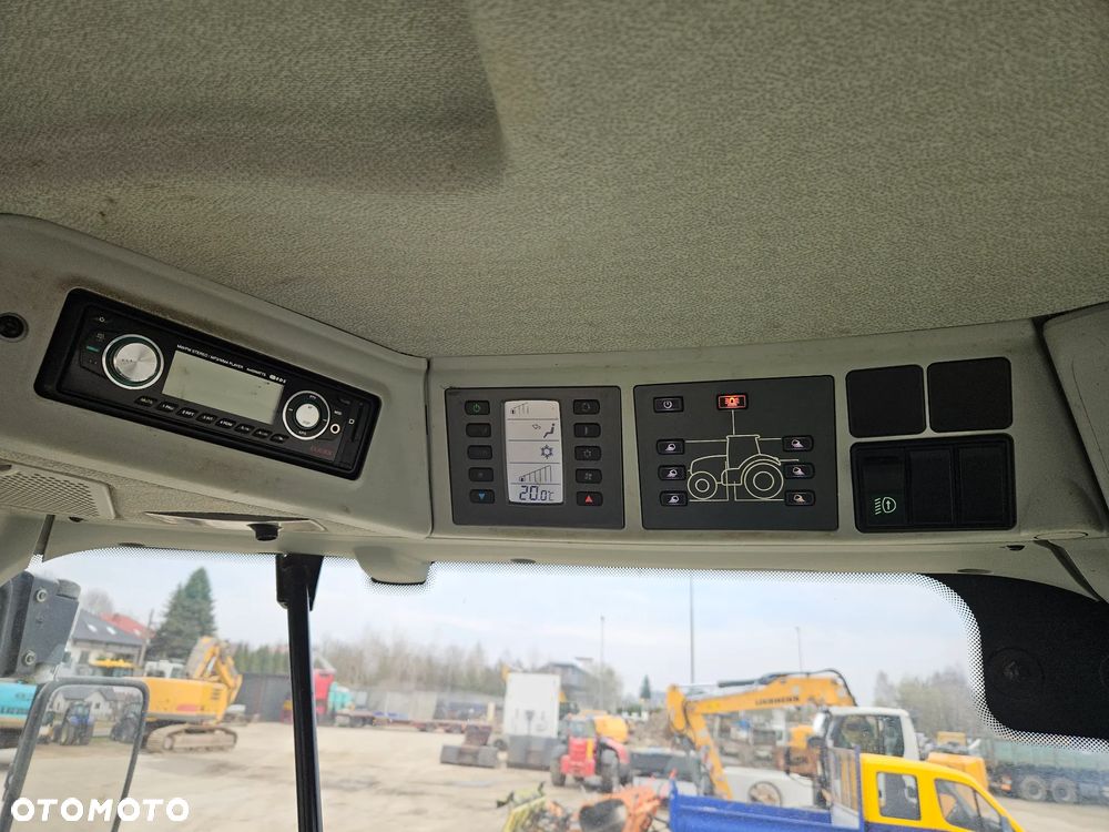 Claas Arion - 11