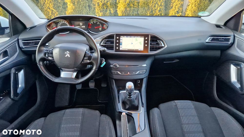 Peugeot 308 BlueHDi 120 Stop & Start Business-Line - 6