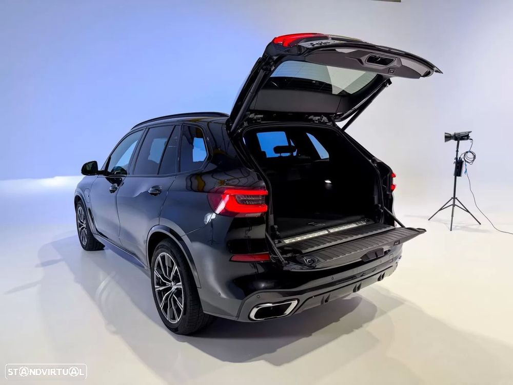 BMW X5 45 e xDrive Pack M - 27