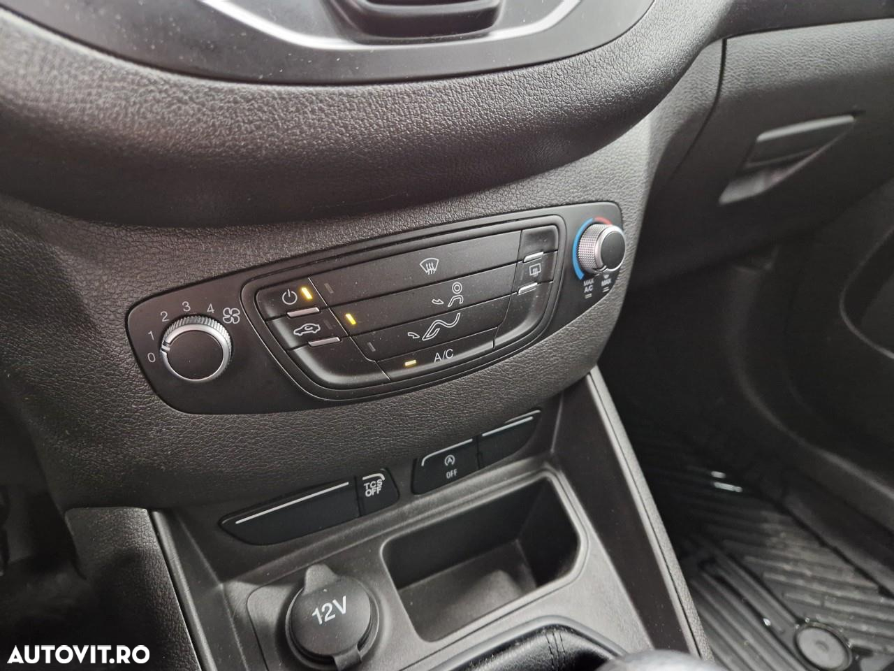 Ford Courier - 10