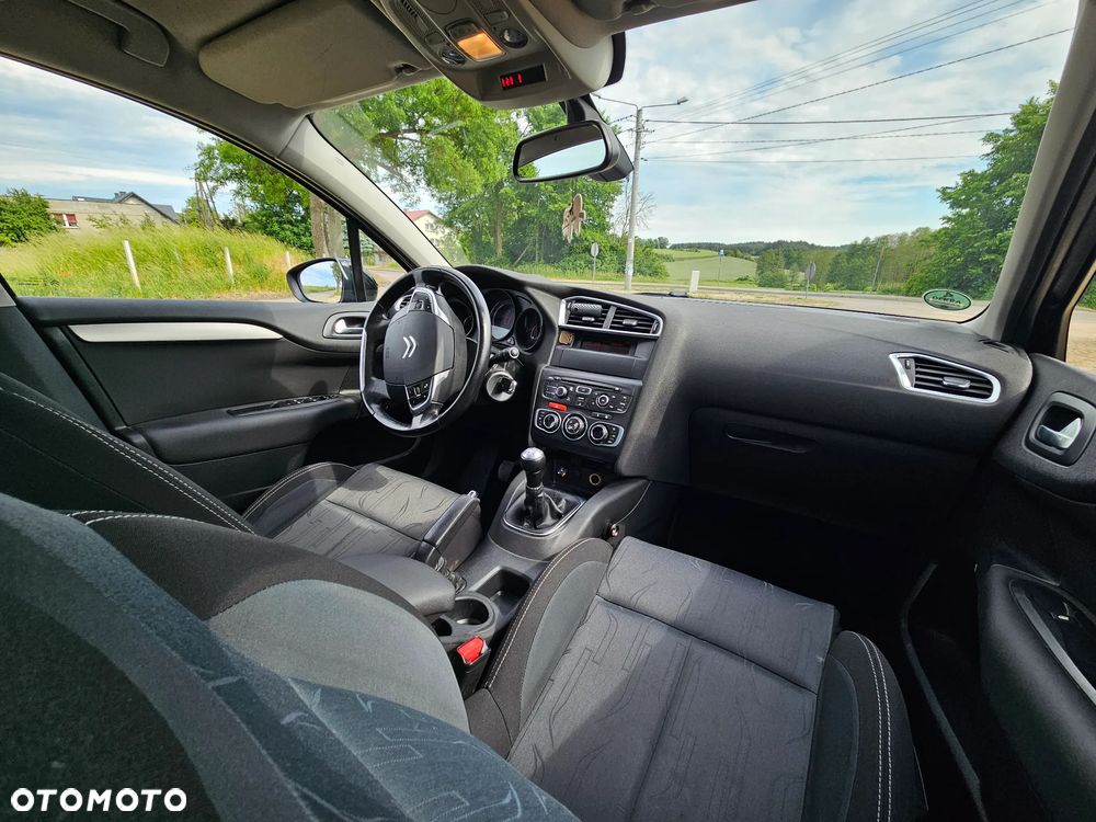 Citroën C4 1.6 VTi Attraction - 17