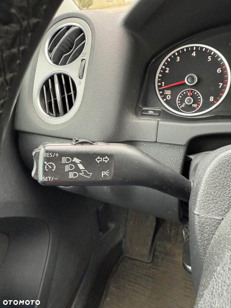 Volkswagen Tiguan 1.4 TSI BlueMotion Technology Exclusive - 12