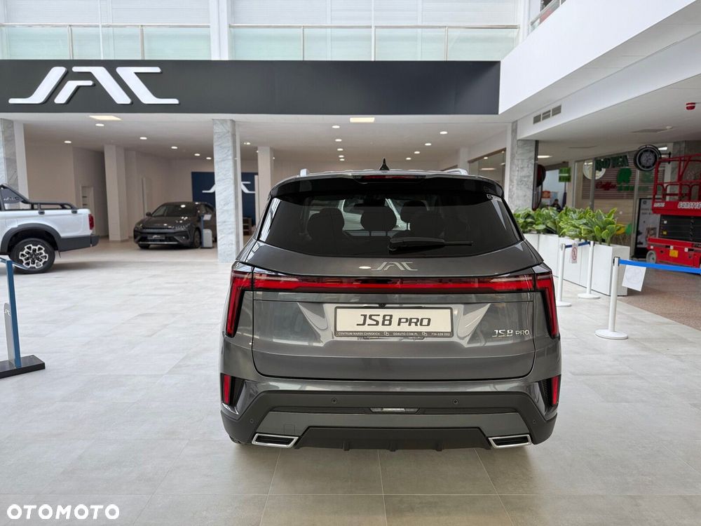 JAC JS8 - 22