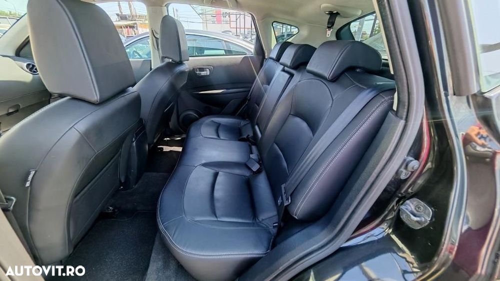 Nissan Qashqai - 11