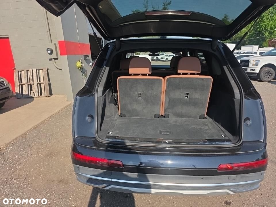 Audi Q7 - 15