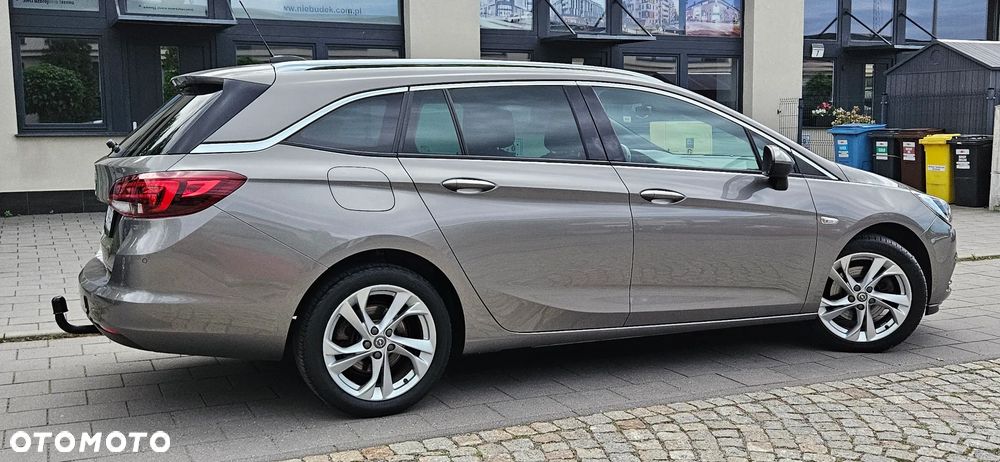 Opel Astra 1.6 D (CDTI) Start/Stop Dynamic - 21
