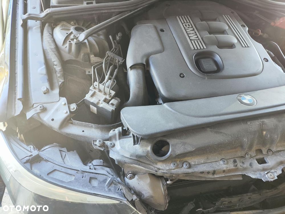 BMW Seria 5 520d - 12