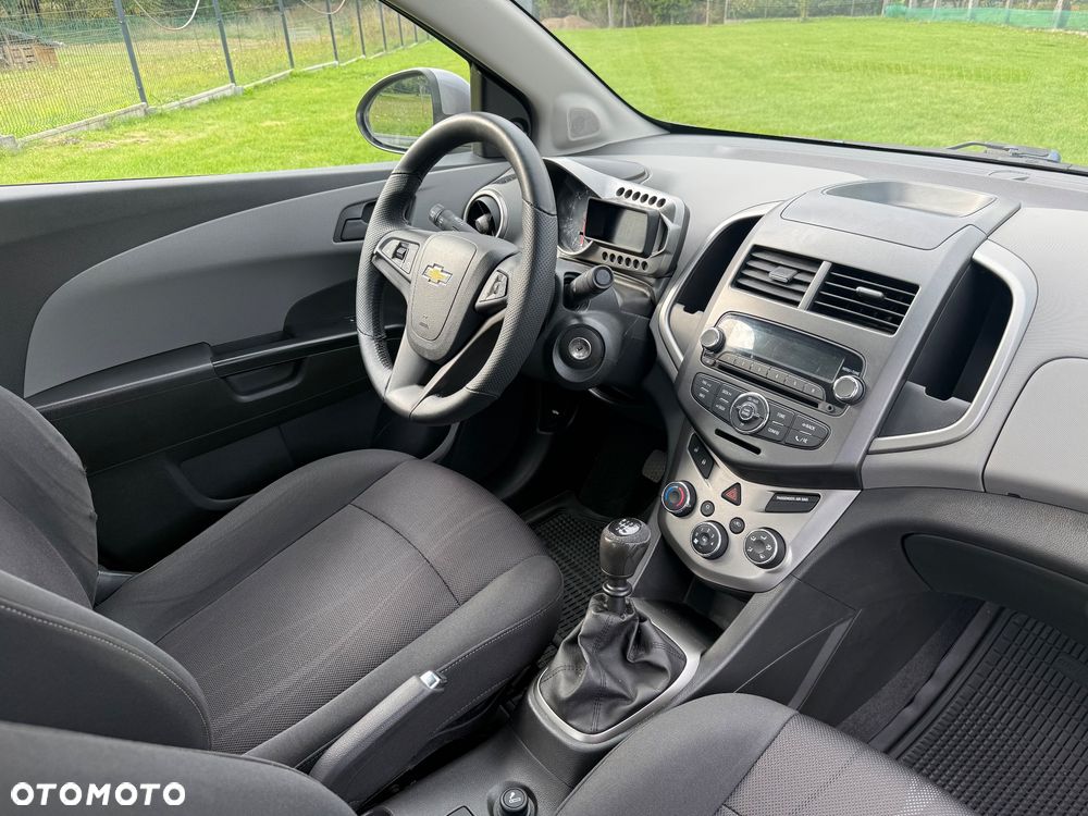 Chevrolet Aveo 1.4 LTZ - 8