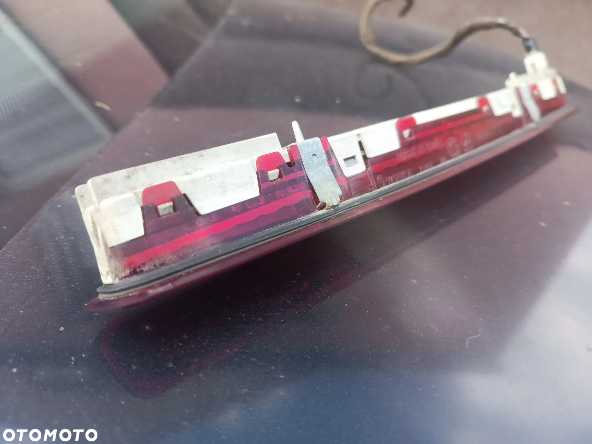 Opel Vectra C (02-05) SEDAN lampa światło hamowania 3-stop trzeci stop 9185991 - 6