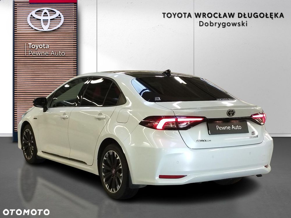 Toyota Corolla - 4