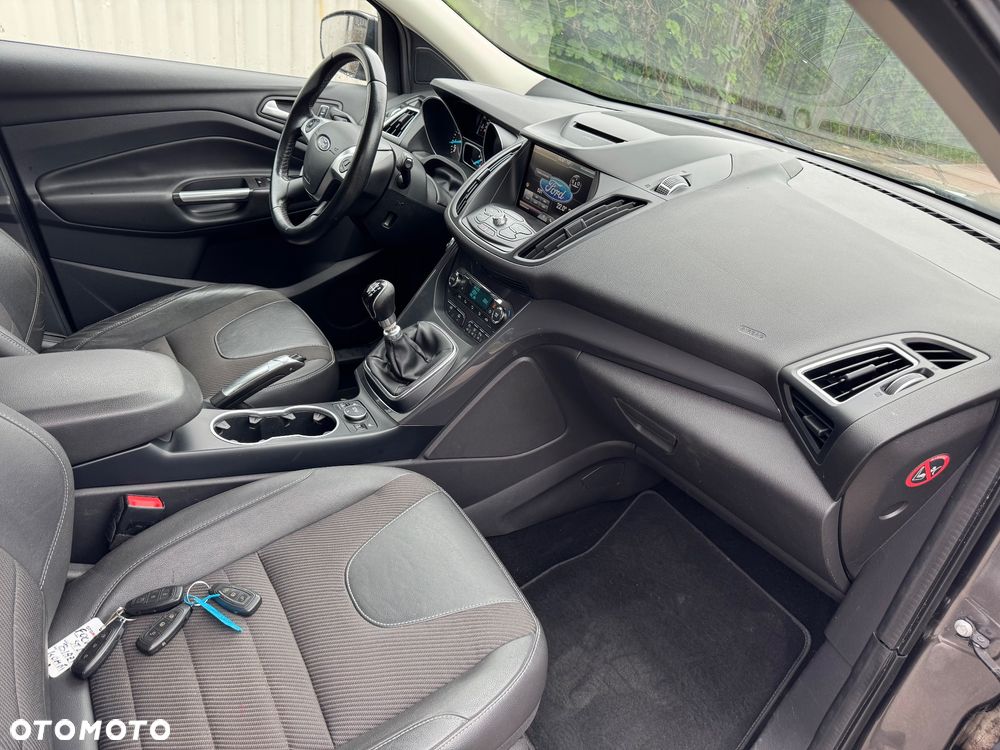 Ford Kuga 1.5 EcoBoost 2x4 Cool & Connect - 12