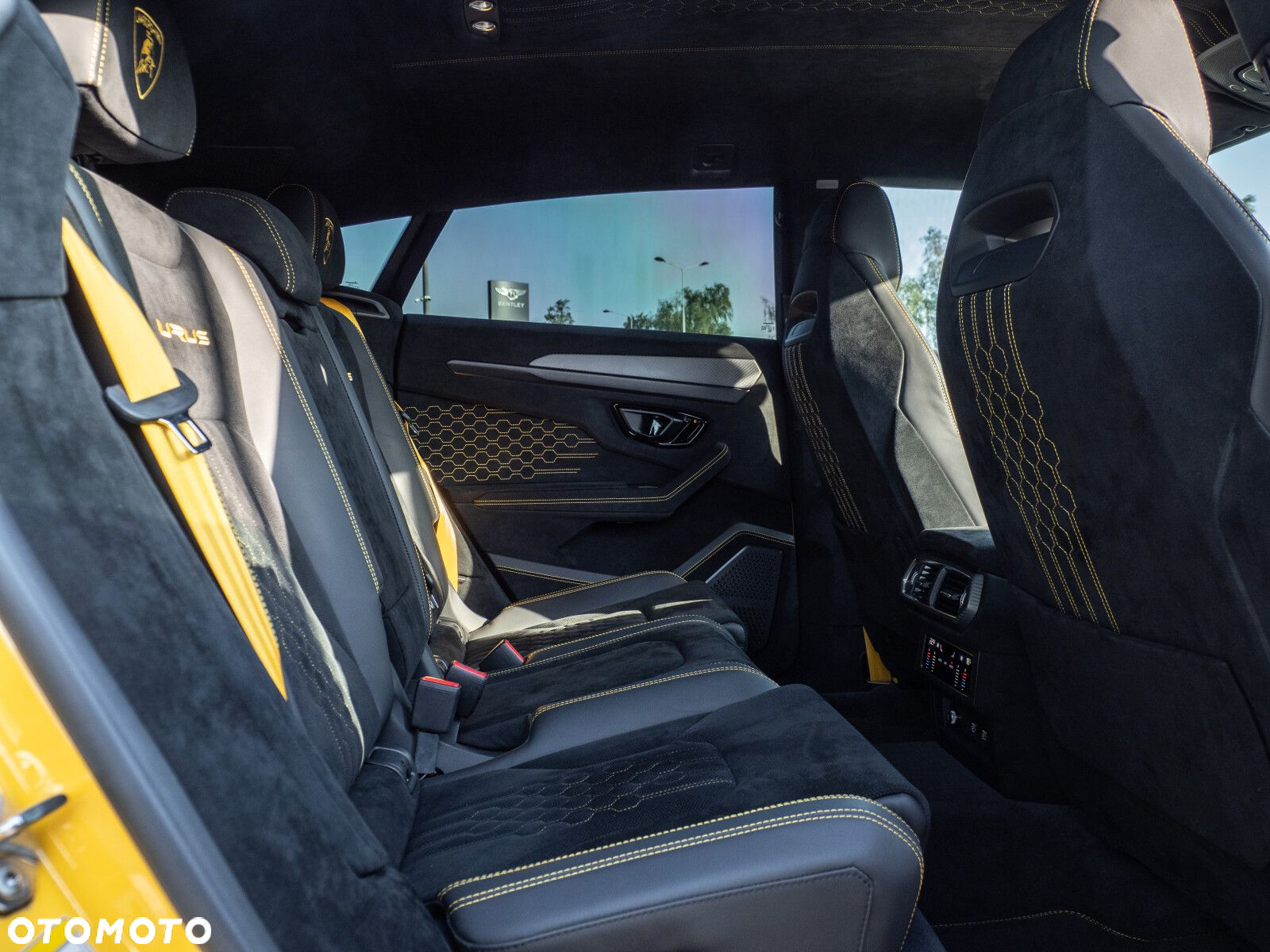 Lamborghini Urus - 9