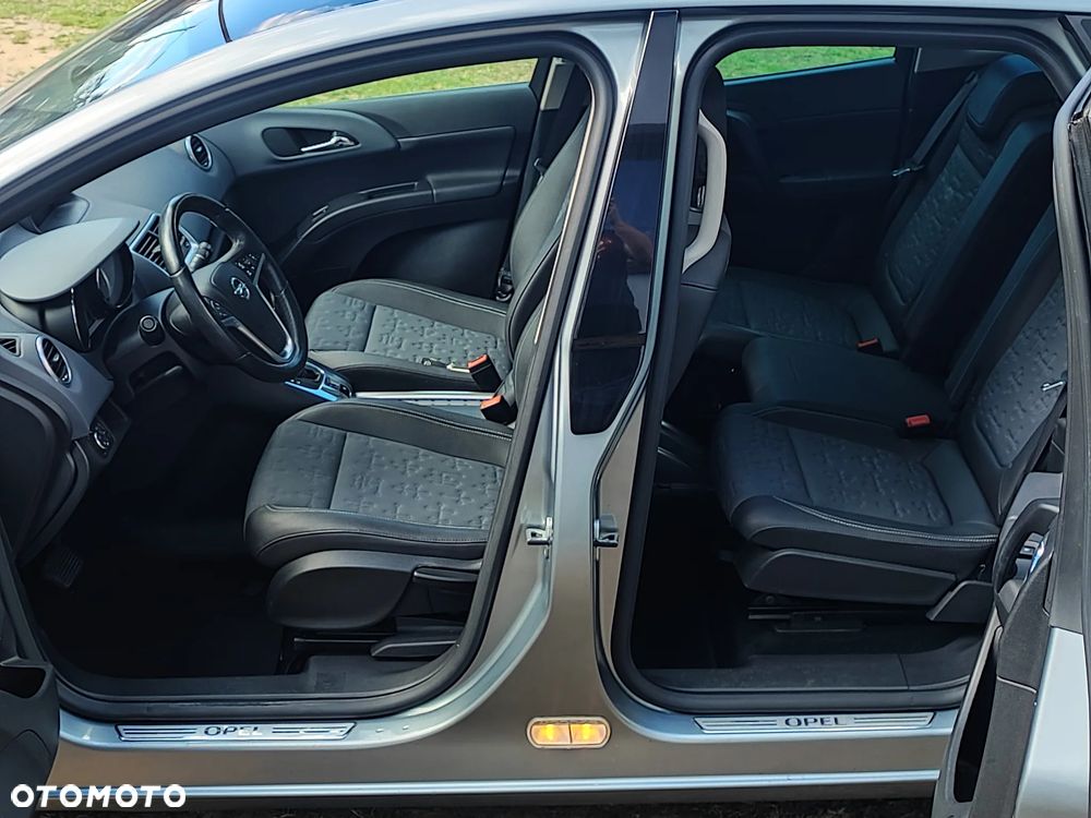 Opel Zafira 1.9 CDTI Cosmo - 8