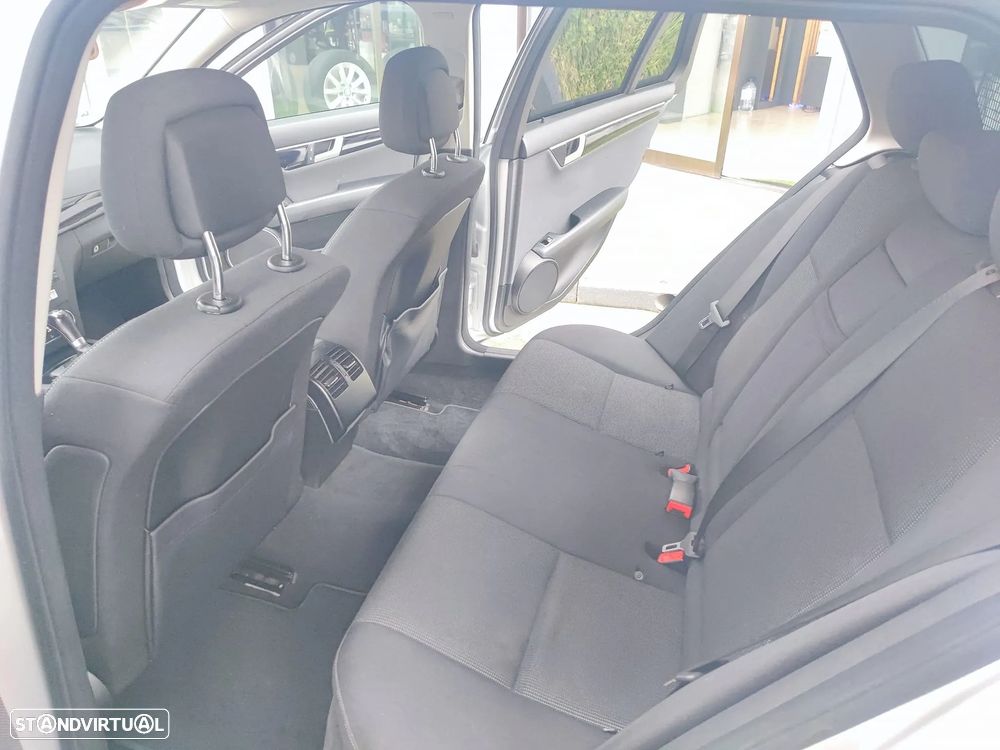 Mercedes-Benz C 220 CDi Elegance BlueEfficiency Aut. - 11