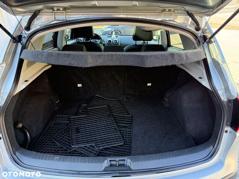 Nissan Qashqai - 16