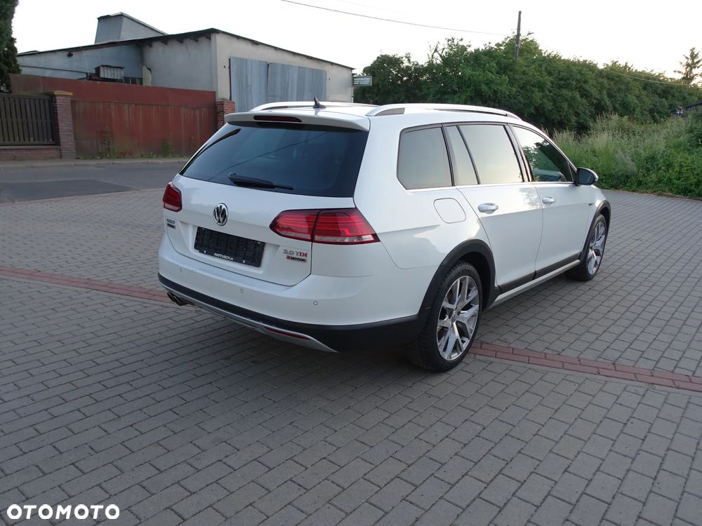 Volkswagen Golf Alltrack 2.0 TDI 4Motion BlueMotion Techn DSG - 3