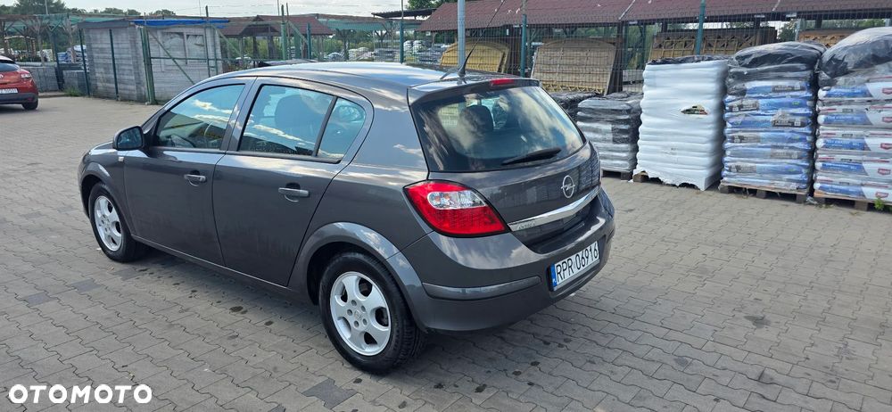 Opel Astra - 6