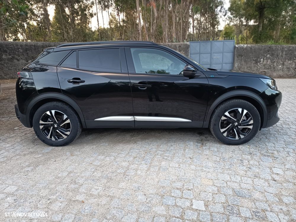 Peugeot e-2008 Allure Pack - 3