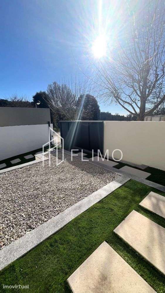 Moradia T3 geminada Nova - Grande imagem: 2/60