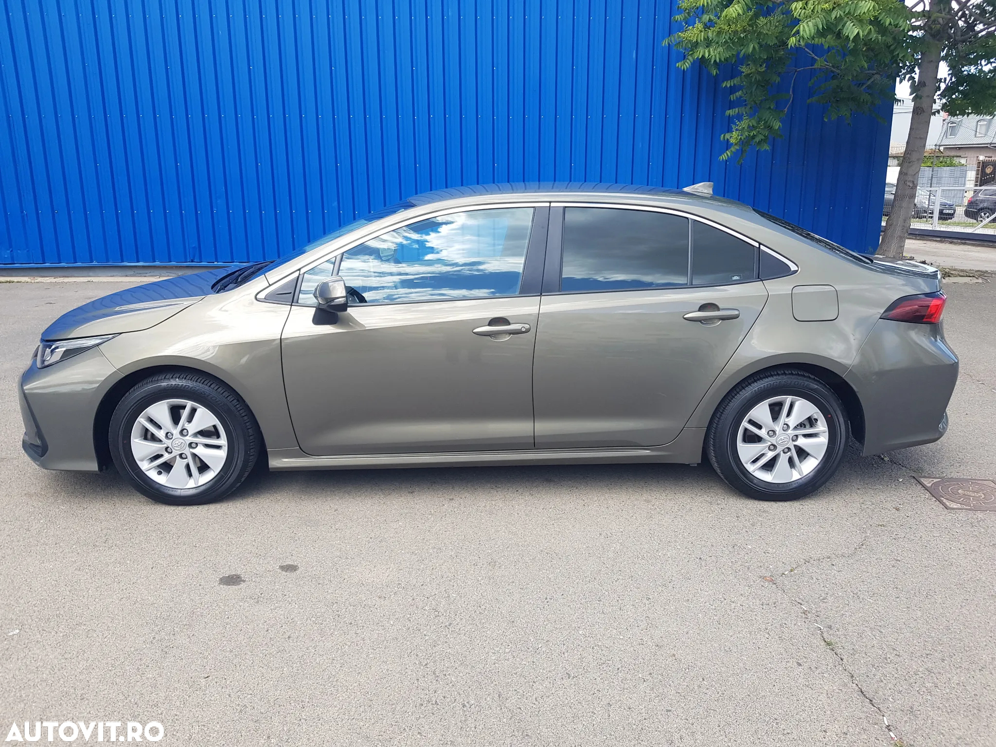 Toyota Corolla 1.6 Valvematic Terra - 2