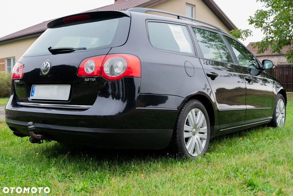 Volkswagen Passat - 5