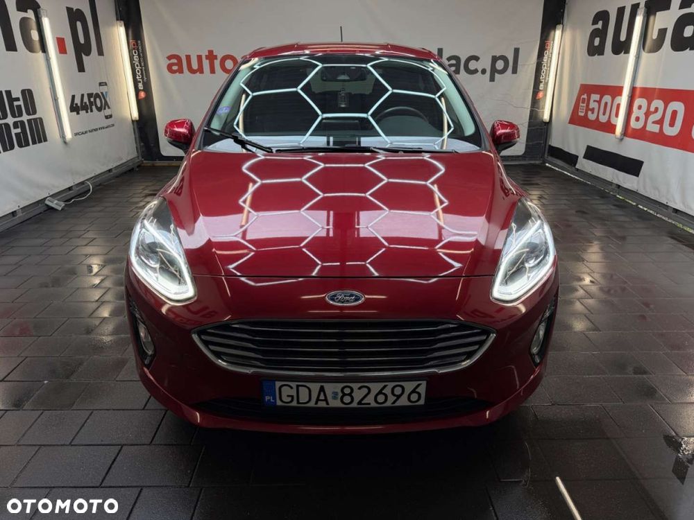 Ford Fiesta 1.0 EcoBoost S&S TITANIUM - 4