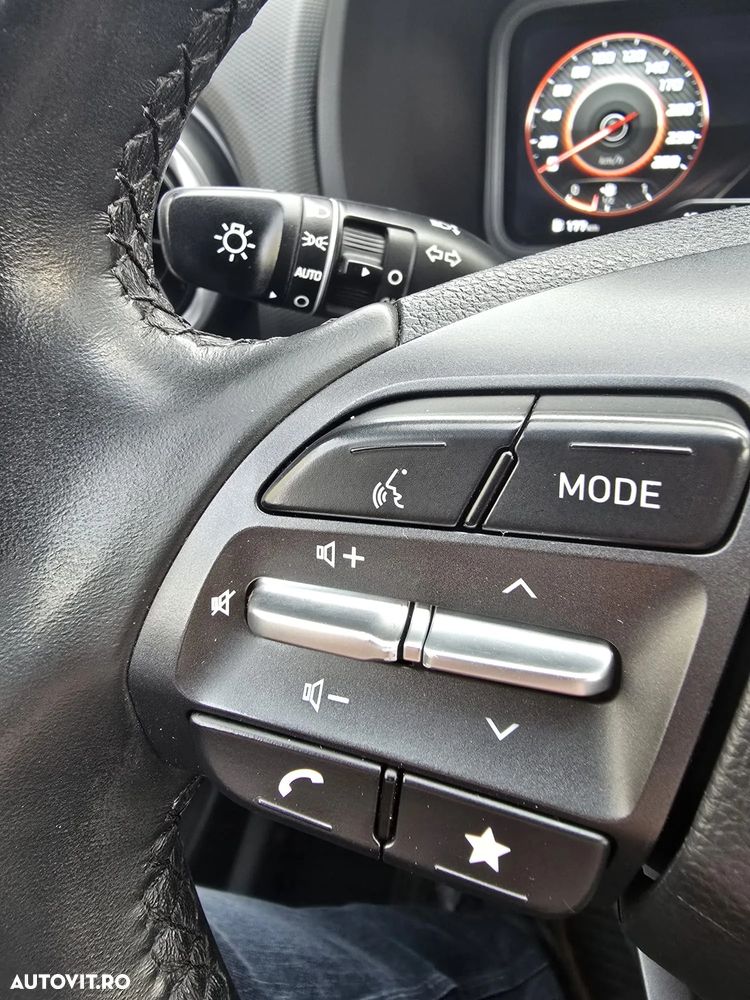 Hyundai KONA 1.0 T-GDI 120 CP 6MT 2WD Comfort - 12