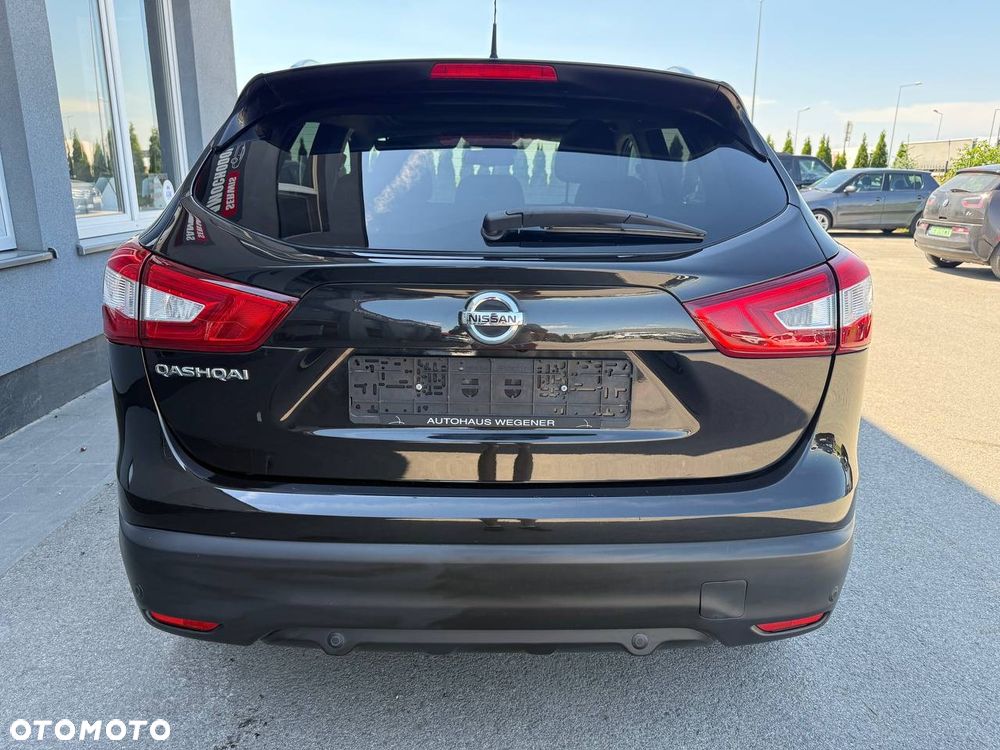 Nissan Qashqai 1.6 360 - 6