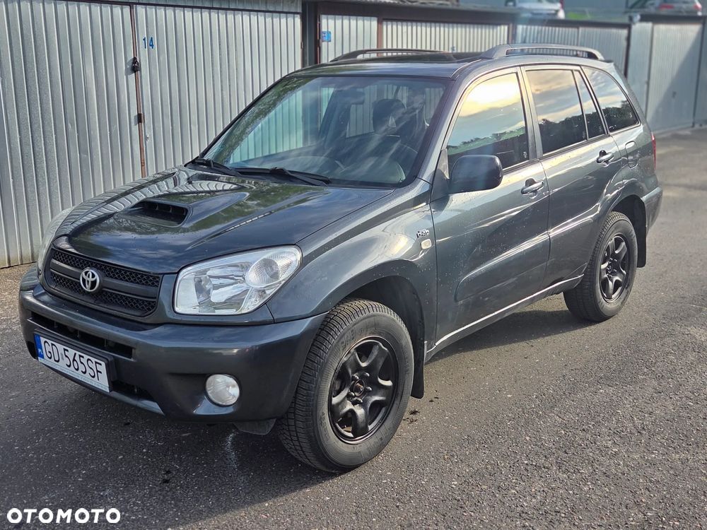 Toyota RAV4 2.0 D-4D 4x4 - 4