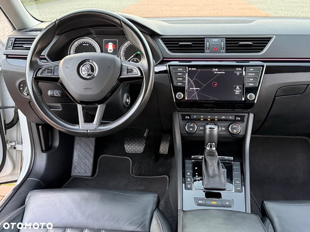 Skoda Superb 2.0 TDI DSG L&K - 28