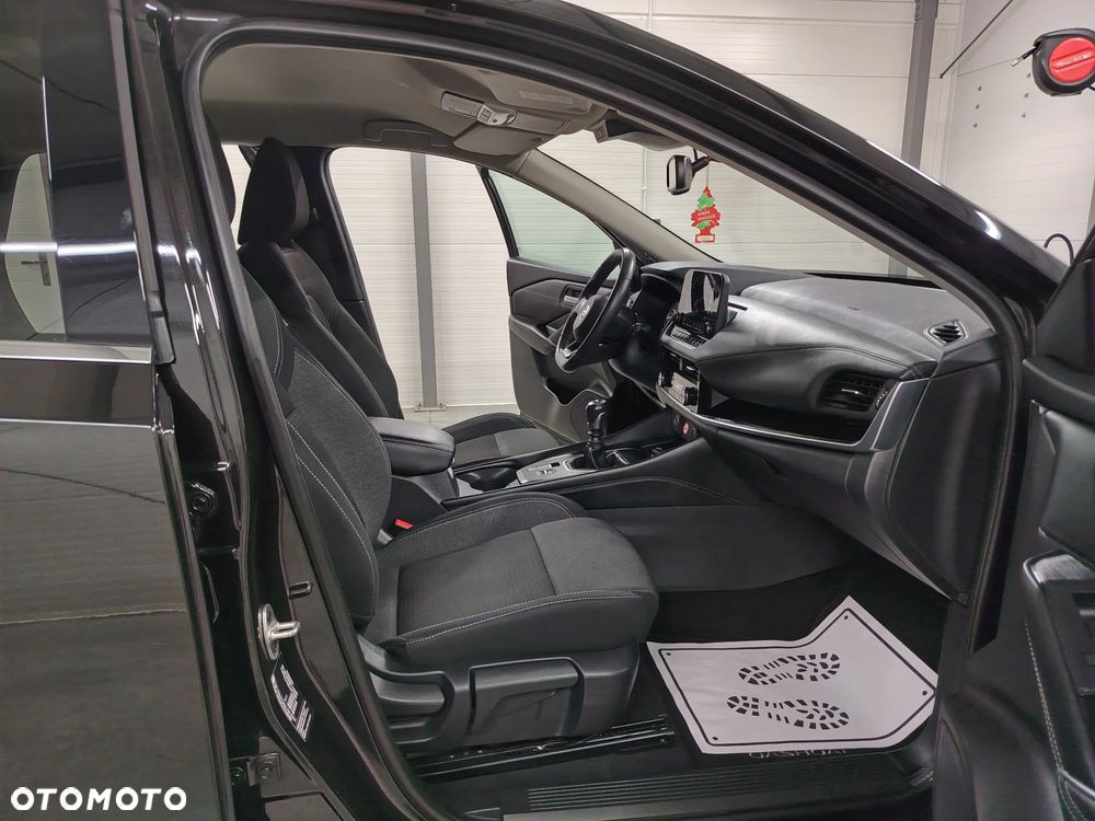 Nissan Qashqai 1.3 DIG-T MHEV N-Connecta - 30