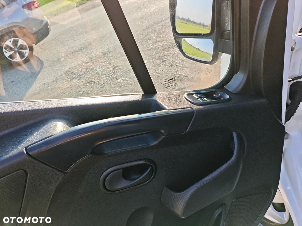Renault Master - 20