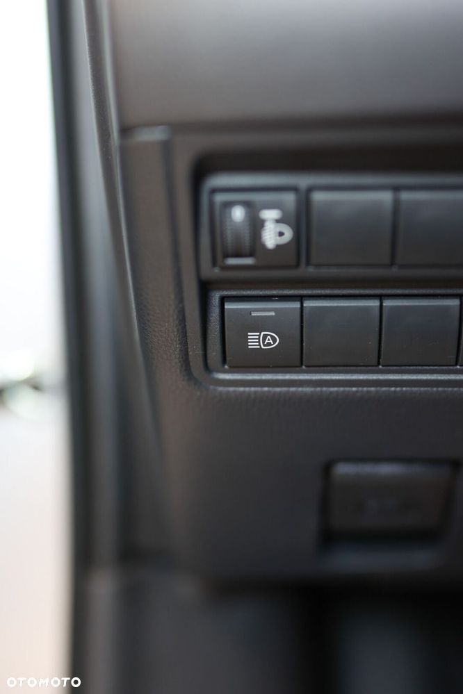 Toyota Yaris Cross Hybrid 1.5 Comfort - 35